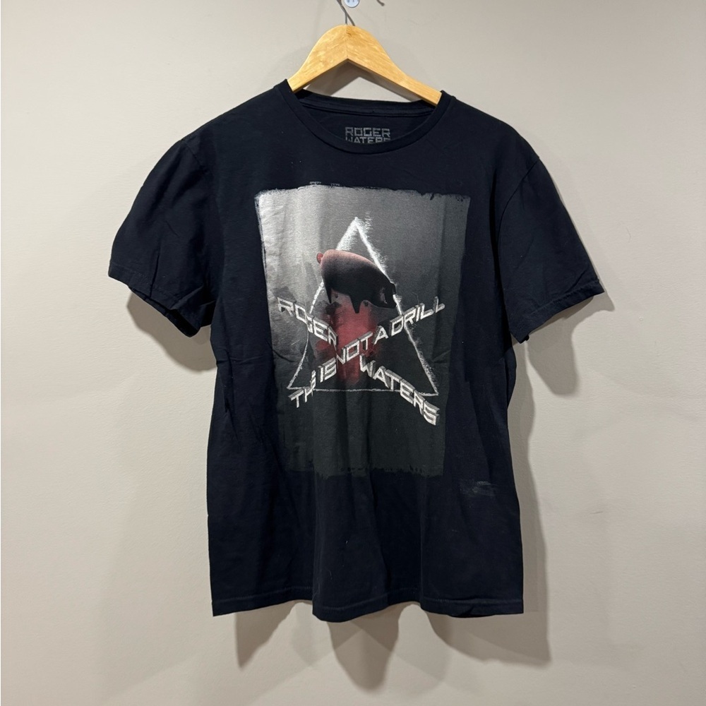 Roger Waters This Is Not a Drill Tour Concert T-Shirt
